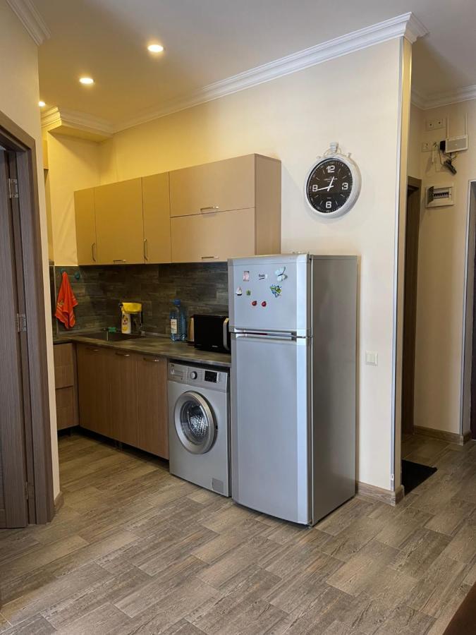 Apartments Kristo Batumi Zewnętrze zdjęcie