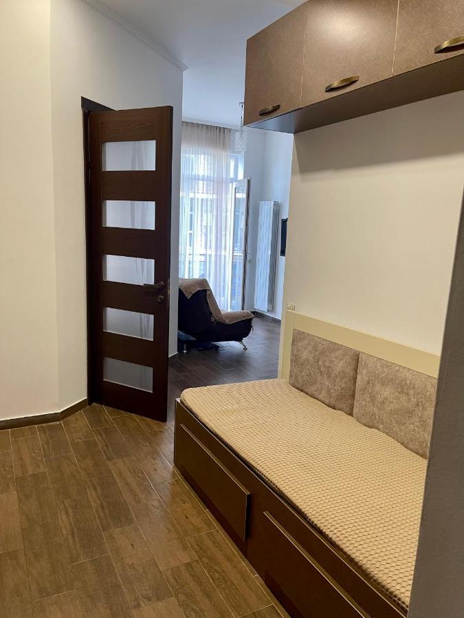 Apartments Kristo Batumi Zewnętrze zdjęcie