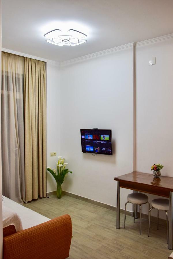 Apartments Kristo Batumi Zewnętrze zdjęcie